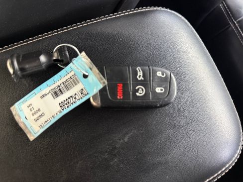 Used 2012 Dodge Charger SRT8 RWD image 25