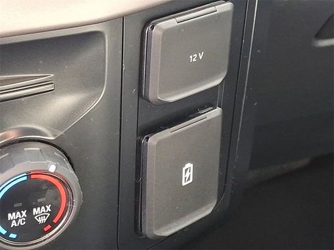 Used 2024 Ford F150 XL image 23