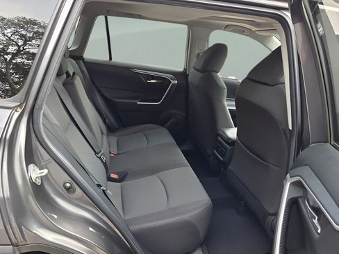 Used 2023 Toyota RAV4 XLE w/ Convenience Package FWD image 14