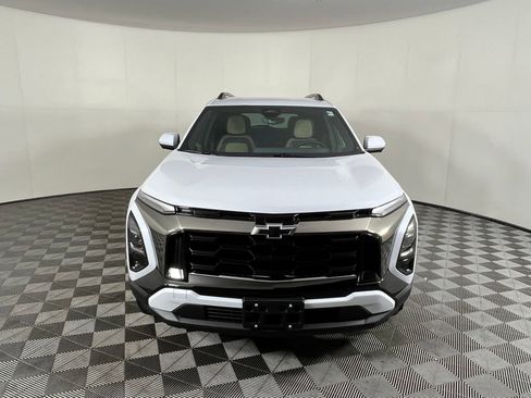 New 2026 Chevrolet Equinox ACTIV w/ Convenience Package III image 2