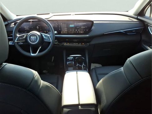 Used 2025 Buick Envision Preferred AWD/4WD image 11