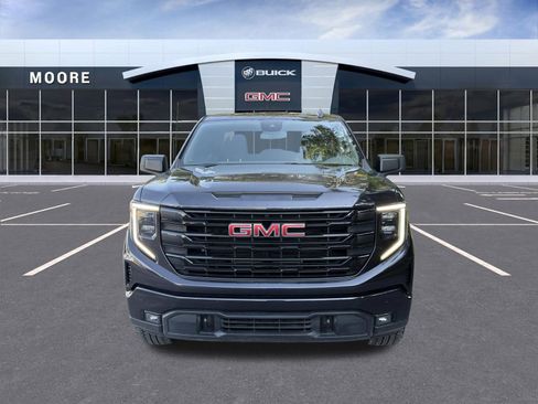 Used 2024 GMC Sierra 1500 Elevation AWD/4WD image 3