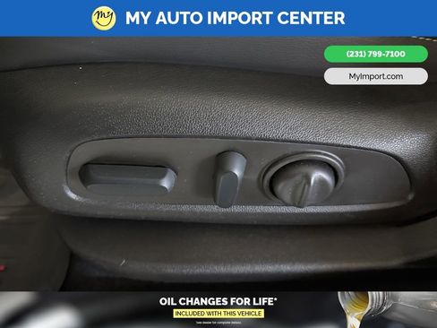 Used 2023 GMC Acadia Denali w/ Denali Ultimate Package image 14