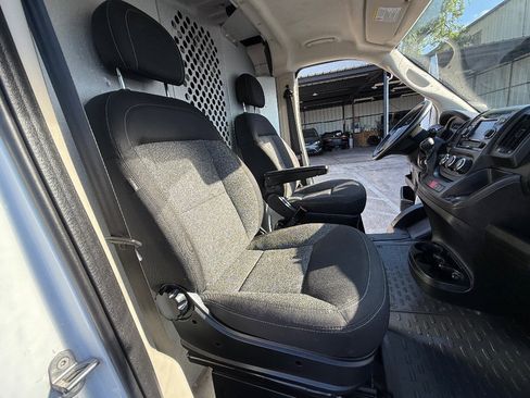 Used 2021 RAM ProMaster 2500 FWD image 16