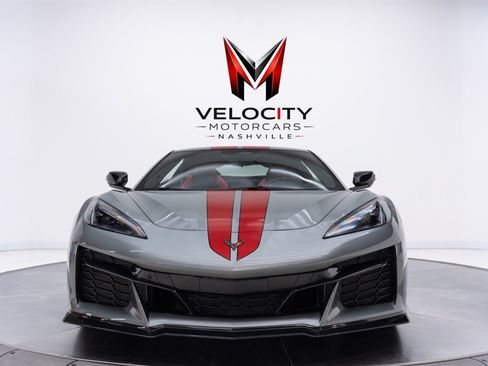 Used 2024 Chevrolet Corvette Z06 RWD image 18