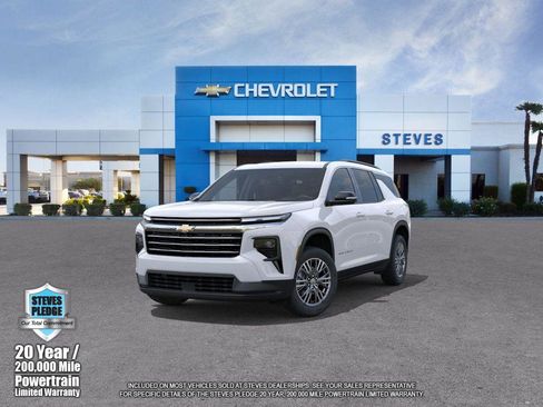 New 2026 Chevrolet Traverse LT w/ Driver Confidence Package image 8