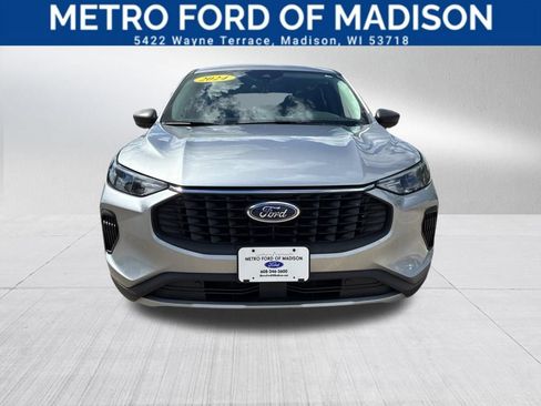 Used 2024 Ford Escape Active AWD/4WD image 4