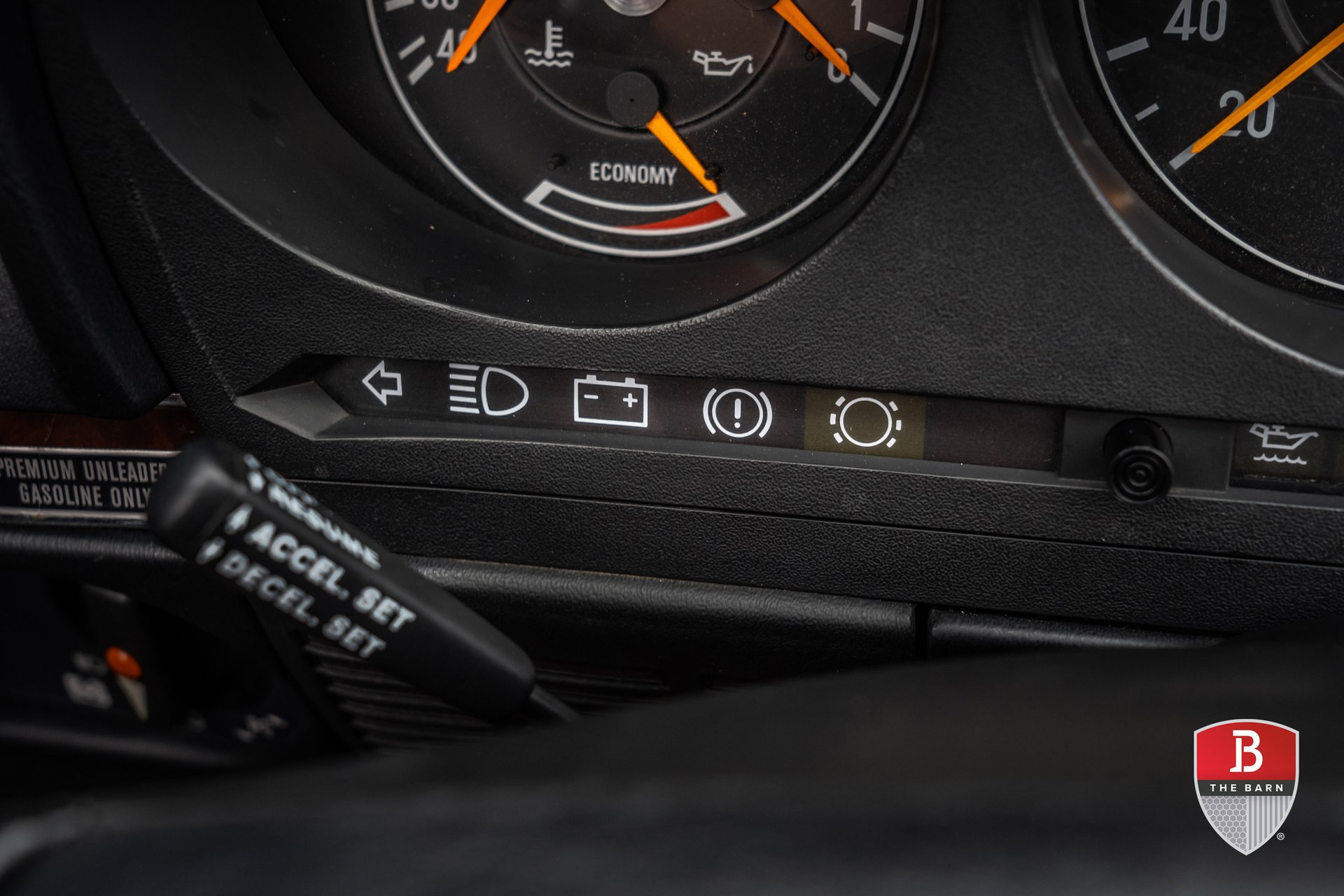 Used 1989 Mercedes-Benz 560 SL image 39