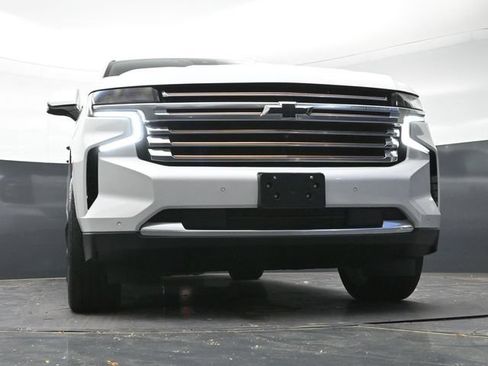 Used 2023 Chevrolet Tahoe High Country AWD/4WD image 39