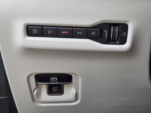 New 2026 Jeep Cherokee Overland AWD/4WD image 19