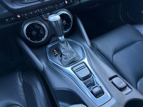 Used 2016 Chevrolet Camaro SS image 28
