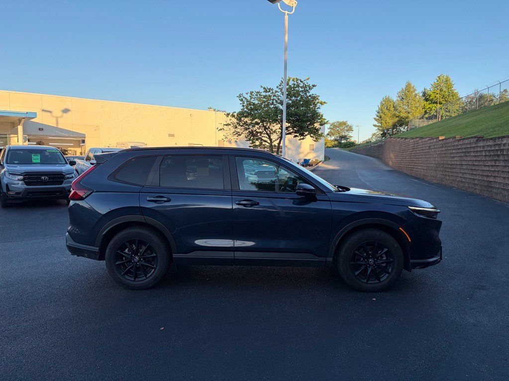 Used 2026 Honda CR-V Sport-L image 3