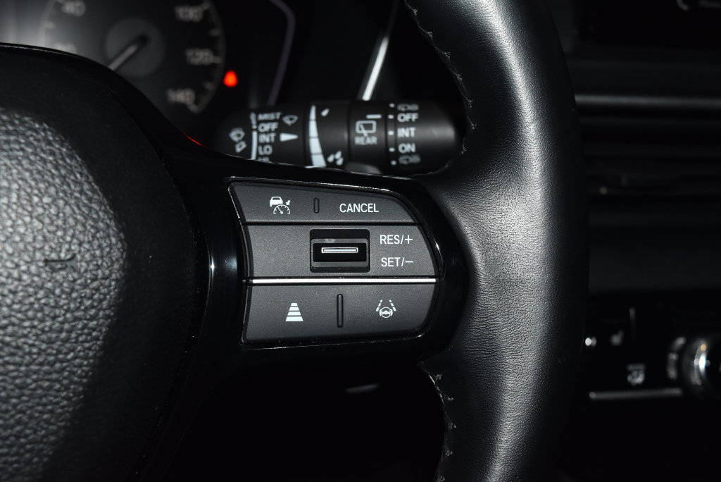 Certified 2025 Honda Pilot EX-L image 10