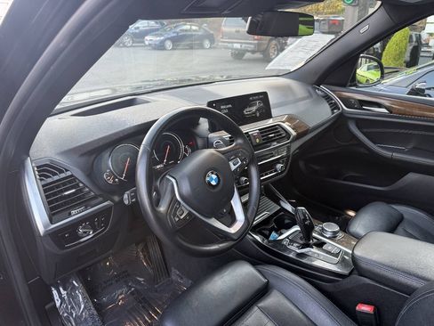 Used 2018 BMW X3 xDrive30i w/ Executive Package AWD/4WD image 10