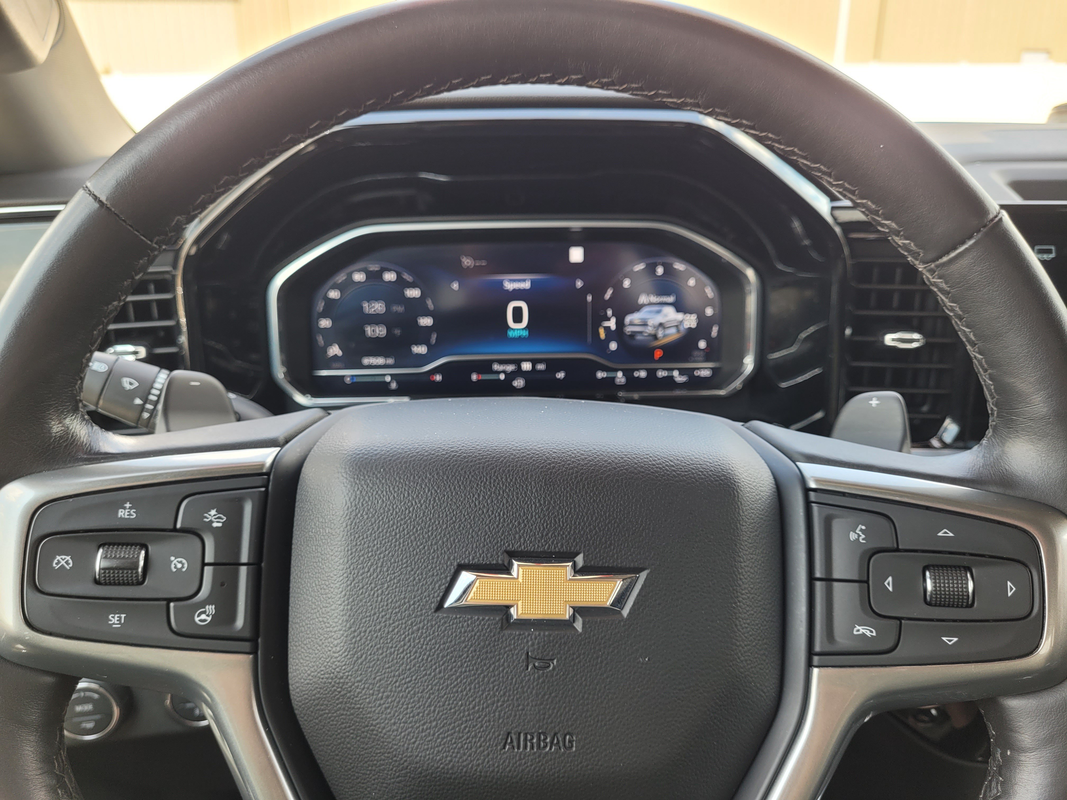 Used 2022 Chevrolet Silverado 1500 LTZ AWD/4WD image 20