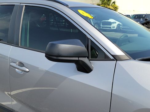 Used 2024 Toyota RAV4 LE AWD/4WD image 9