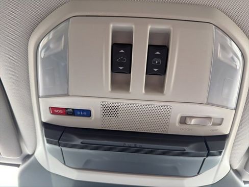 Used 2023 Subaru Ascent Touring image 57