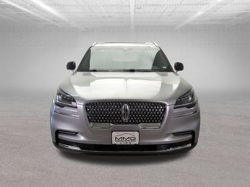 Used 2024 Lincoln Aviator Reserve w/ Equipment Group 201A AWD/4WD image 12