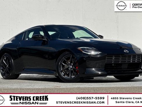 Certified 2025 Nissan Z Performance w/ Floor Mat Package image 1