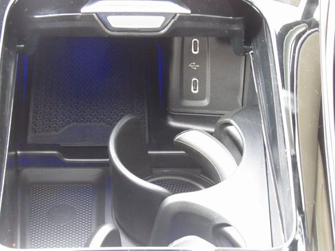 New 2026 Mercedes-Benz GLC 300 4MATIC image 31