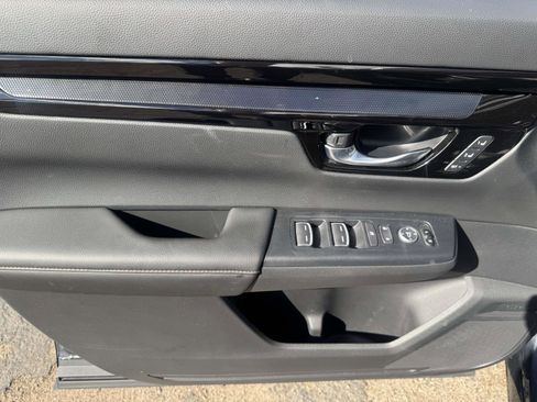 Used 2025 Honda CR-V Sport Touring image 11