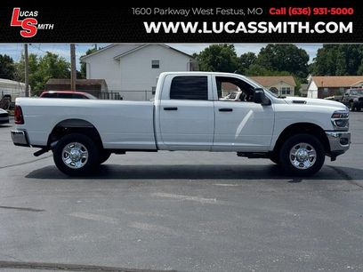 New 2026 RAM 2500 Tradesman w/ Chrome Appearance Group
