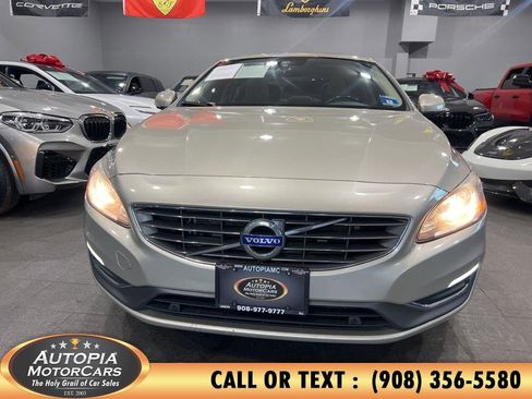 Used 2018 Volvo S60 T5 Inscription image 30