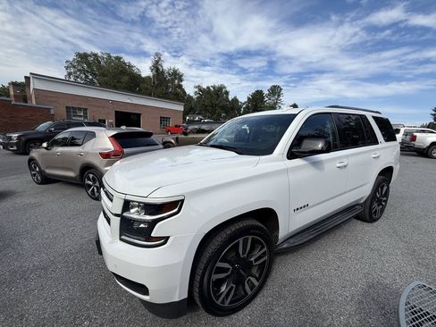 Used 2020 Chevrolet Tahoe LT w/ RST Edition AWD/4WD image 5