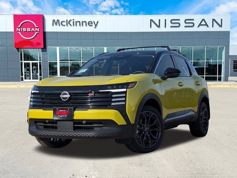 New 2026 Nissan Kicks SR FWD image 1