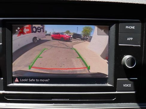 Used 2021 Volkswagen Jetta SE FWD image 48