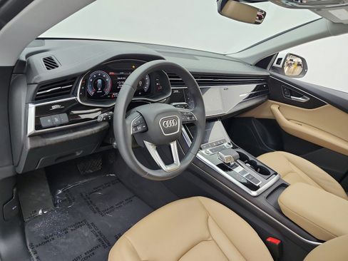 Used 2023 Audi Q8 Premium w/ Convenience Package AWD/4WD image 9