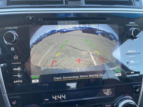 Used 2019 Subaru Outback 2.5i Touring image 17