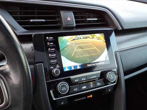 Used 2019 Honda Civic Sport Touring image 21