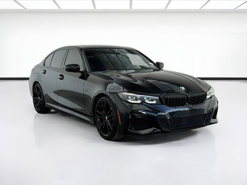 Used 2022 BMW M340i w/ Shadowloine Package RWD image 3