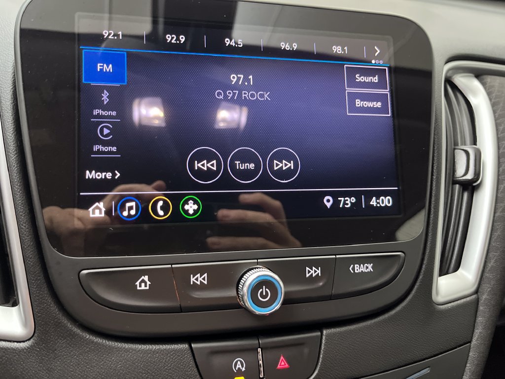 Used 2021 Chevrolet Malibu LS FWD image 20