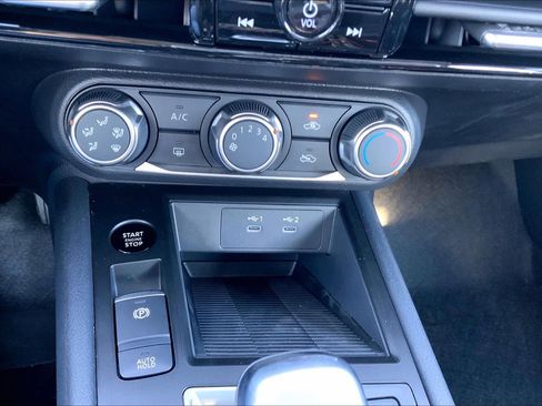 New 2026 Nissan Kicks S image 22