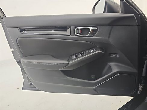 Certified 2022 Honda Civic Touring image 33