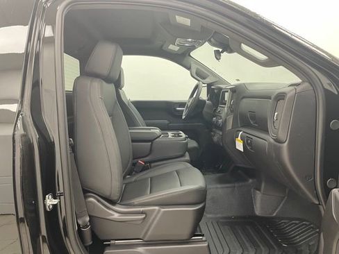 New 2026 Chevrolet Silverado 1500 W/T w/ WT Value Package AWD/4WD image 11