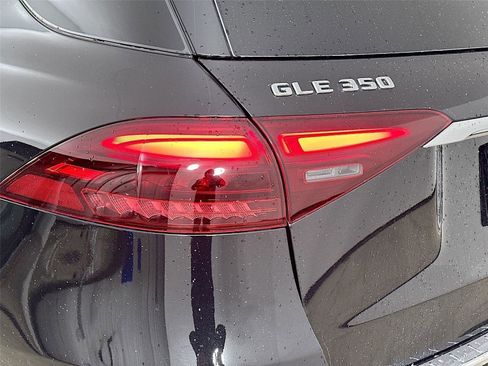 Certified 2026 Mercedes-Benz GLE 350 GLE 350 image 42