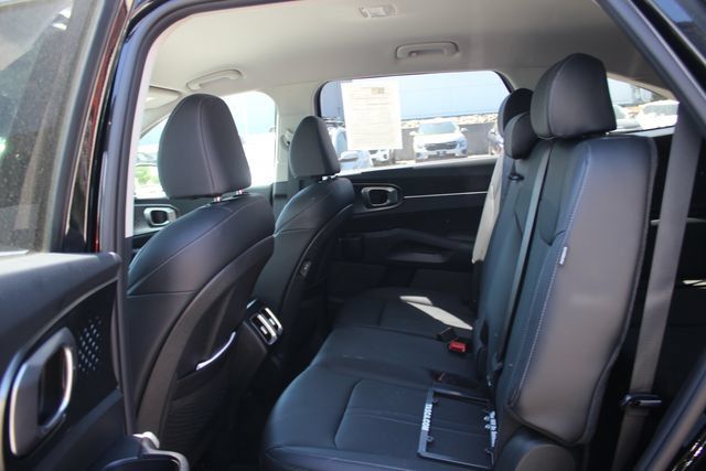 Used 2026 Kia Sorento EX AWD/4WD image 24