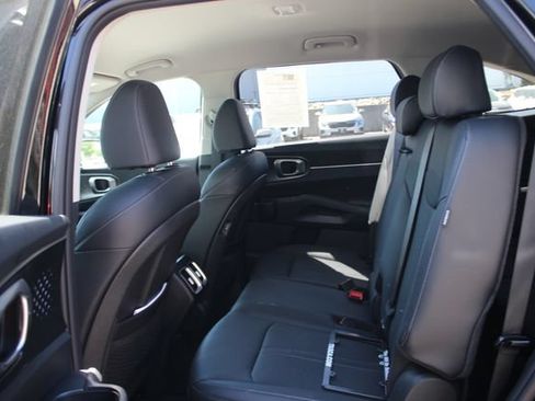 Used 2026 Kia Sorento EX AWD/4WD image 24