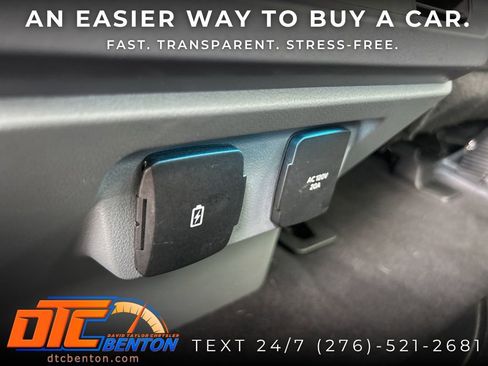 Used 2025 Ford F150 Lariat w/ Equipment Group 501A Mid AWD/4WD image 28