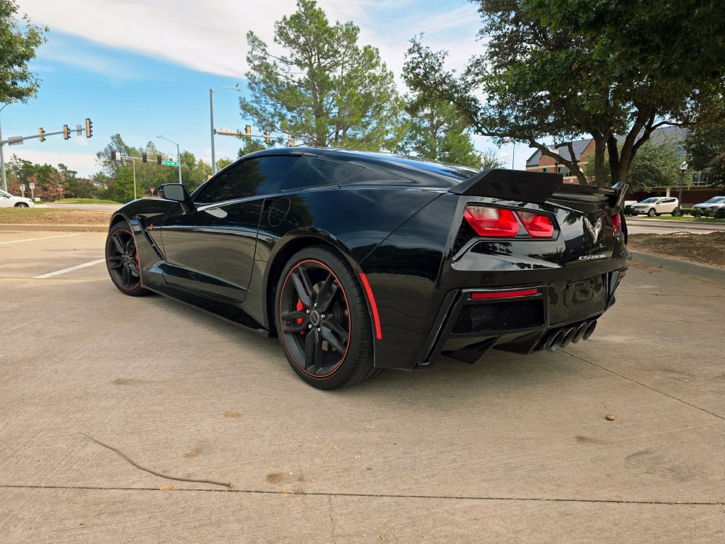 Used 2015 Chevrolet Corvette Stingray Coupe w/ 3LT Preferred Equipment Group RWD image 11
