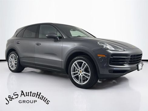 Used 2023 Porsche Cayenne AWD/4WD image 1