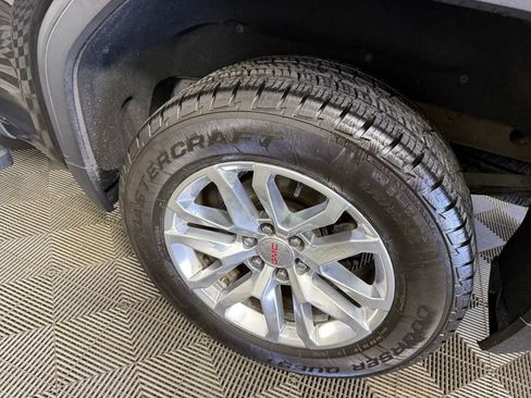 Used 2019 GMC Sierra 1500 SLT w/ SLT Premium Plus Package image 9