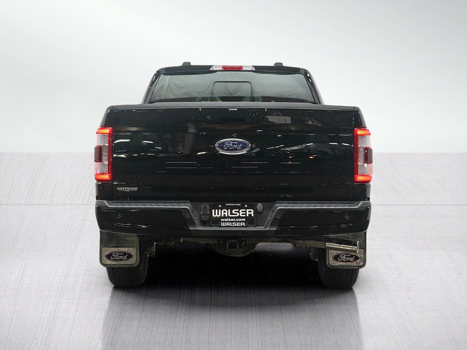 Used 2023 Ford F150 Lariat w/ Equipment Group 502A High AWD/4WD image 4