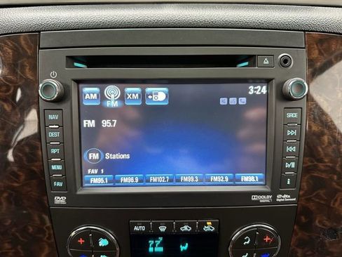 Used 2013 GMC Sierra 2500 Denali w/ Suspension Package, Off-Road image 16