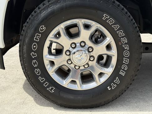 Used 2024 RAM 2500 Laramie image 12