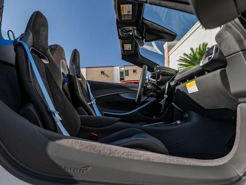 New 2026 McLaren Artura Spider image 22