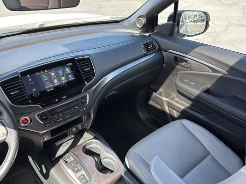 Certified 2023 Honda Passport EX-L image 28